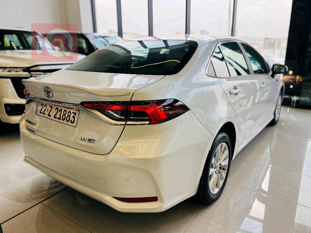 تۆیۆتا کۆرۆلا